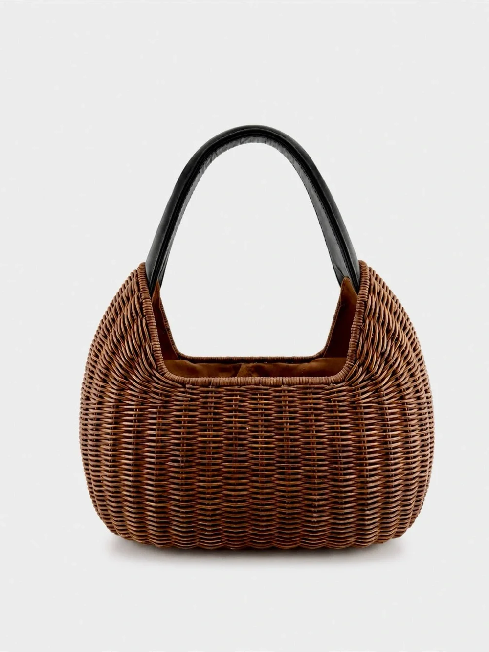 Woven Brown Rattan Basket Handbag w/Black Handles Pre-owned. Good condition